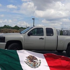 Meet your Posher, Johnny